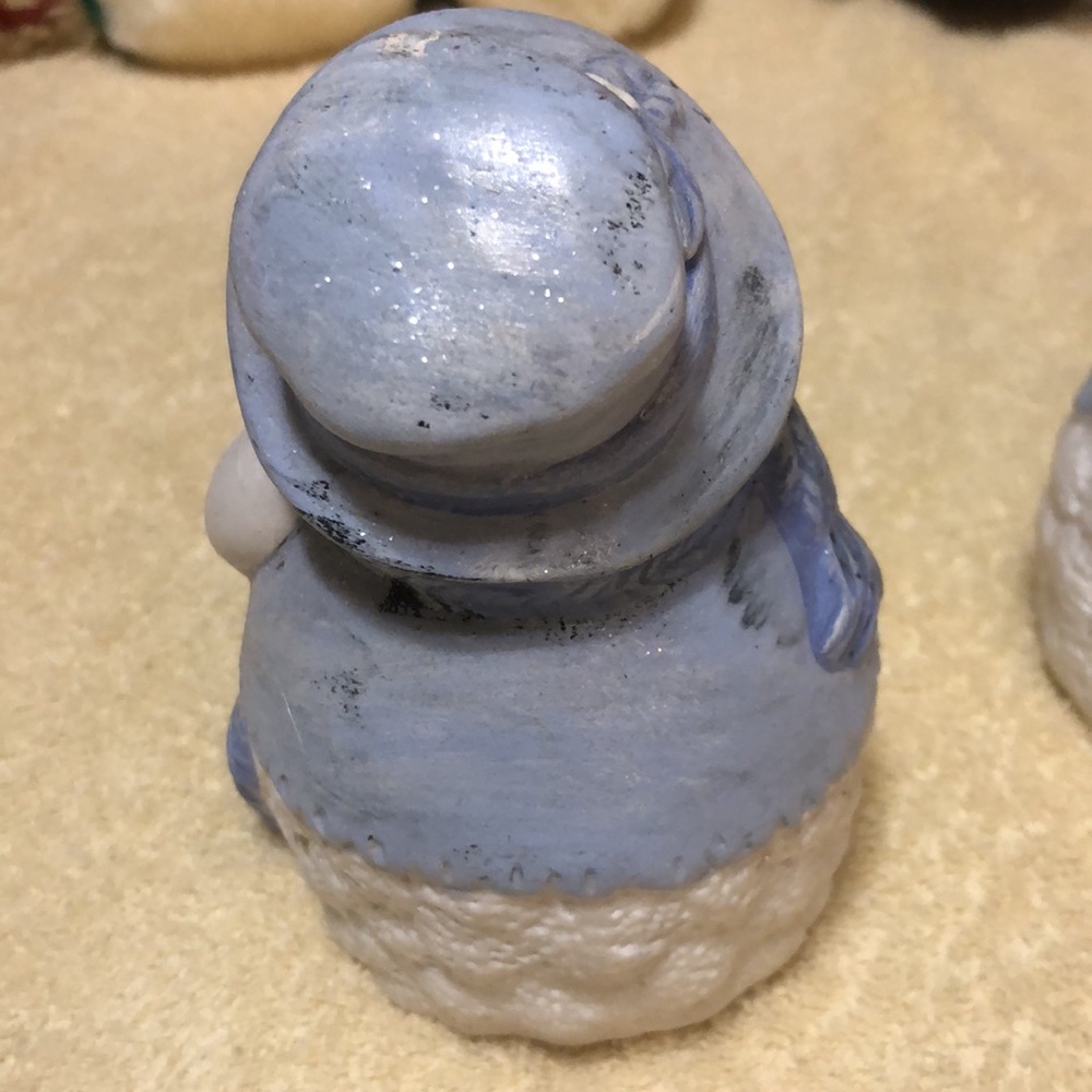 K's Collection 2 Snowman Figurines - Christmas Decoration 5.75”x 4” - 3 lbs - Picture 4 of 13